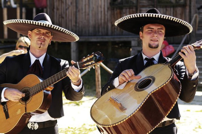 Mariachi Espuelas | acoustic world-music | koncert na Hotelu Sporten