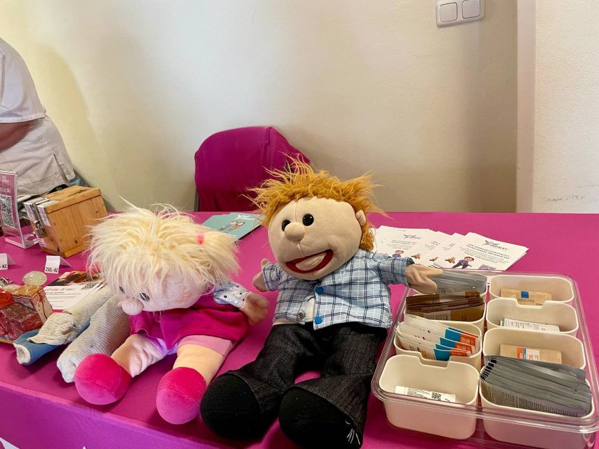 f956dea8-6255-4692-a53e-41bb88417c8f