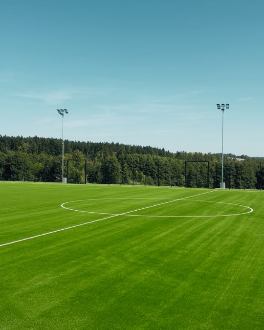 Otevření nového fotbalového hřiště na Vlachovické ulici